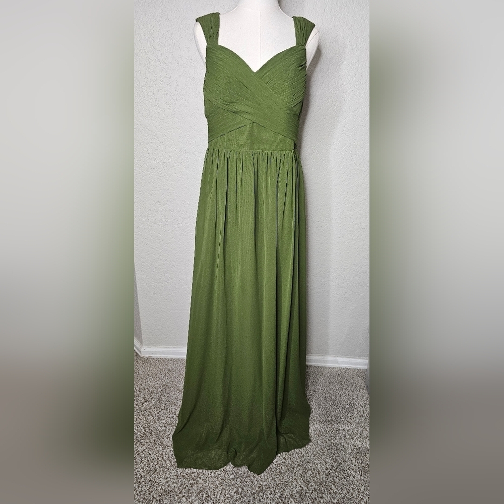 Azazie Womens  Forrest Green Halter Neckline Chiffon Bridesmaid Formal Sz A10
